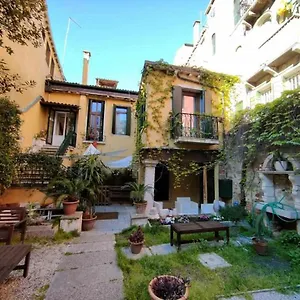 Naturalmente Bed & Breakfast
